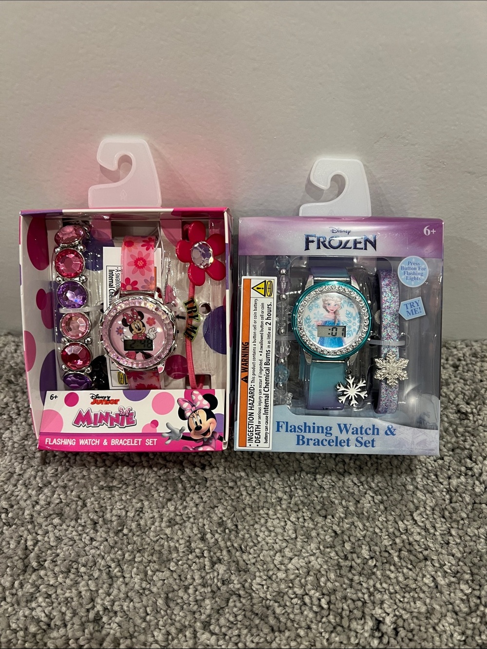 Disney Minnie & Frozen Flashing Watch and Bracelet Set - Pink & Teal- New in box